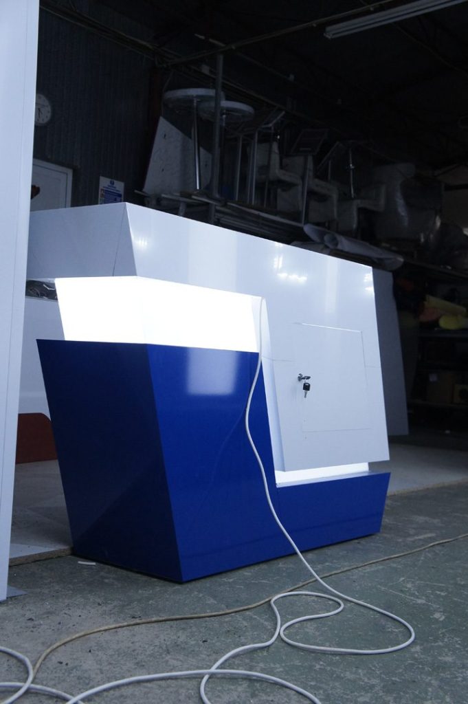 Stand Alucobond Angelini- modular (2)