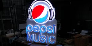 logo iluminat LED PEPSI