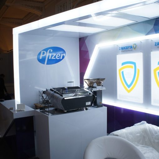 Stand expozitional si de conferinte Pfizer- Alucobond (4)